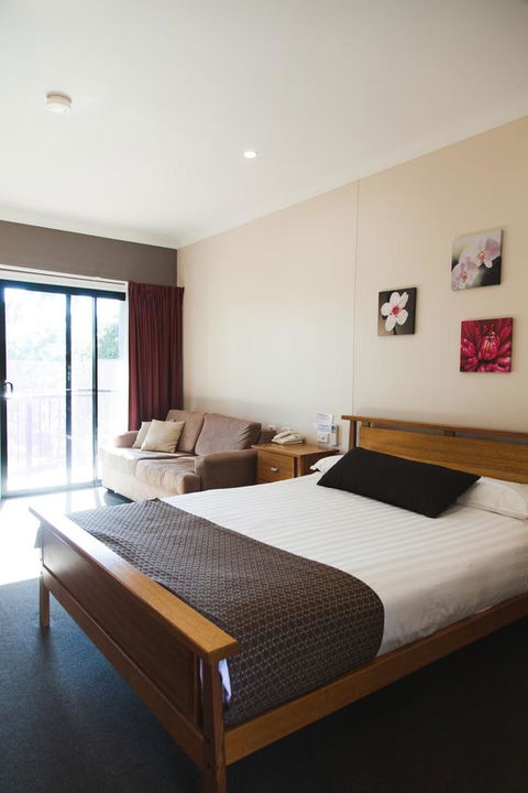 Eastgate On The Range Motel - Phillip Island Accommodation 39