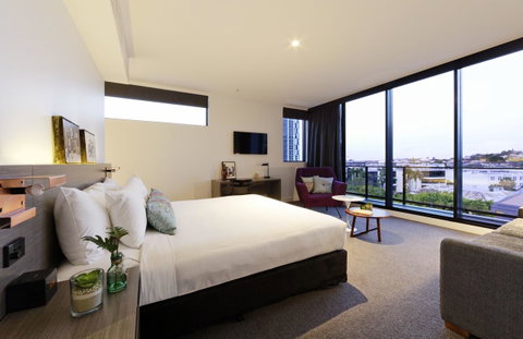 Alpha Mosaic Hotel Fortitude Valley Brisbane - Phillip Island Accommodation 0