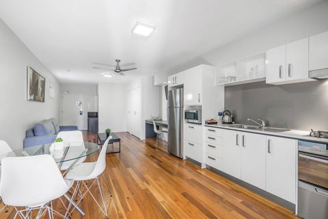 Essence Apartments Chermside - Phillip Island Accommodation 11