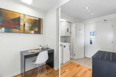 Essence Apartments Chermside - Phillip Island Accommodation 21