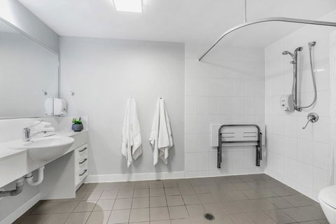 Essence Apartments Chermside - Phillip Island Accommodation 8