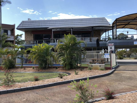 Bribie Waterways Motel - Phillip Island Accommodation 15