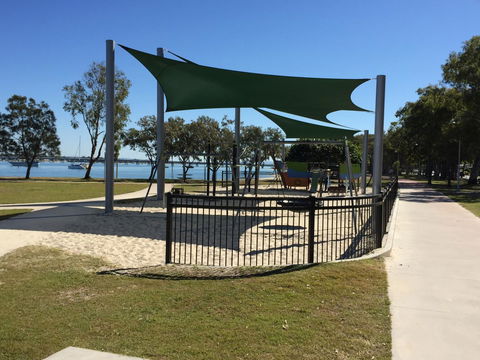 Bribie Waterways Motel - Phillip Island Accommodation 25