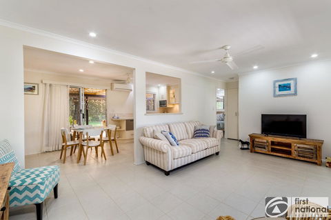 Kokomo, Thats Where We Want To Go - Bellara - Phillip Island Accommodation 13