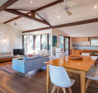 Laguna House - Phillip Island Accommodation
