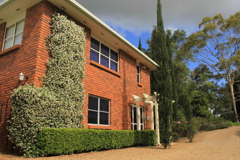 Seasons Of Maleny B&B - Phillip Island Accommodation 0