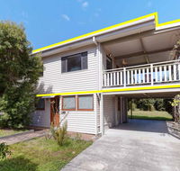 'Beach Break 1' 1/10 Lionel Street - upstairs unit with Aircon - Phillip Island Accommodation