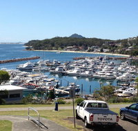 1 'Laman Lodge' 15 Laman Street - stunning air conditioned unit with water views and WIFI - Phillip Island Accommodation