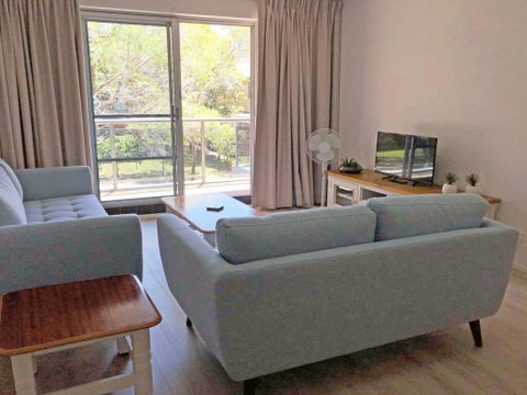10 'Parkview', 11-13 Catalina Close - Peaceful Park Views - Phillip Island Accommodation 1