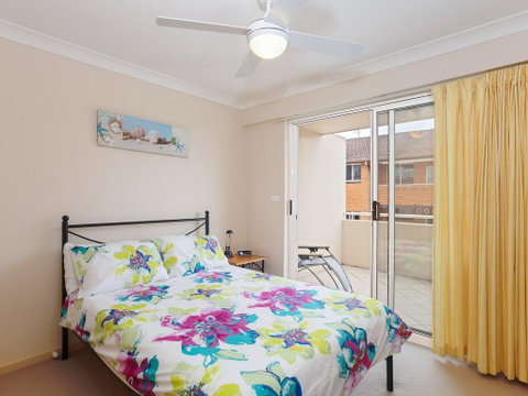 11 'Seashells', 21-23 Magnus Street - Pool, Lift, Aircon - Phillip Island Accommodation 3