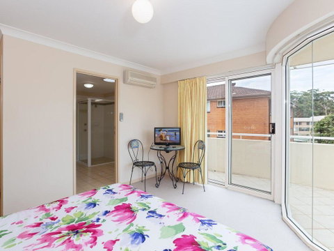 11 'Seashells', 21-23 Magnus Street - Pool, Lift, Aircon - Phillip Island Accommodation 2