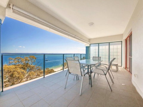 12 'Le Vogue', 16 Magnus St - Sensational Water Views, Lift, Pool & Tennis Court - Phillip Island Accommodation 0