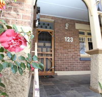 123 Hill St Heart of Orange Double Brick - Phillip Island Accommodation