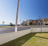13 'Bayview Towers' 15 Victoria Parade - ground floor unit with magical water views - Phillip Island Accommodation