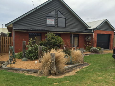 15 On Blair - Phillip Island Accommodation 1