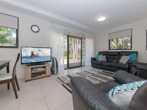16 'Carindale' 19-23 Dowling St - Ground Floor, Foxtel, Pool And Tennis Court - Phillip Island Accommodation 0