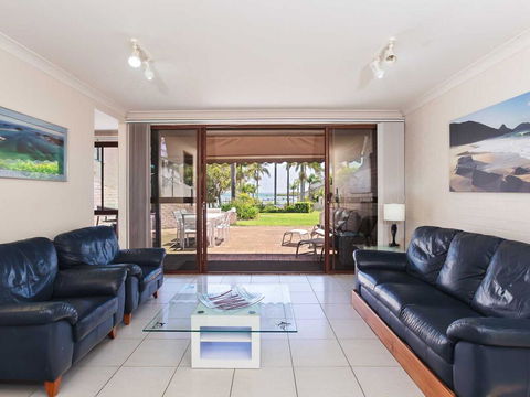 16 'The Moorings' 4 Cromarty Road - Waterfront Property With Pool & Air Conditioning - Phillip Island Accommodation 0