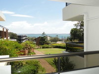 17 'The Commodore' 9-11 Donald Street - pleasant unit with open plan living