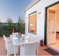 1880s Kananook Boutique Historic Luxury Apartment FSC Private Villa Bairnsdale - Phillip Island Accommodation