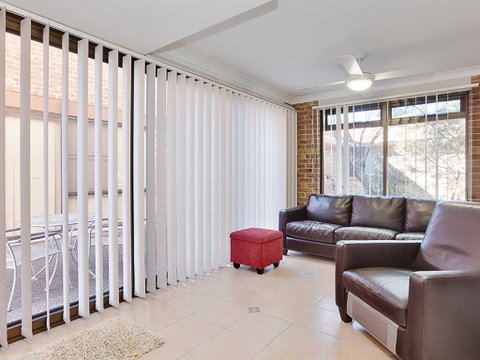 2 'Plattens' 15 Kurrawa Close - Great Duplex So Close To The Water - Phillip Island Accommodation 1
