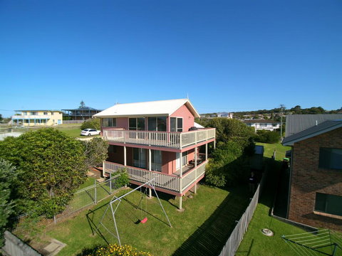2 Jocelyn Street. Dalmeny - Phillip Island Accommodation 1