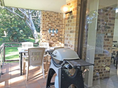 23 'Bay Parklands', 2 Gowrie Avenue - Little Beach, Air Con, Pool & Tennis Court - Phillip Island Accommodation 2
