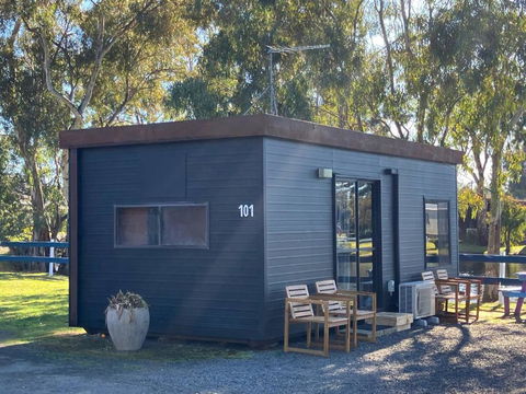 C And C Backpack - Phillip Island Accommodation 2