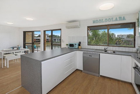 CANAL7-ON THE MOOLOOLABA CANAL! - Phillip Island Accommodation 1