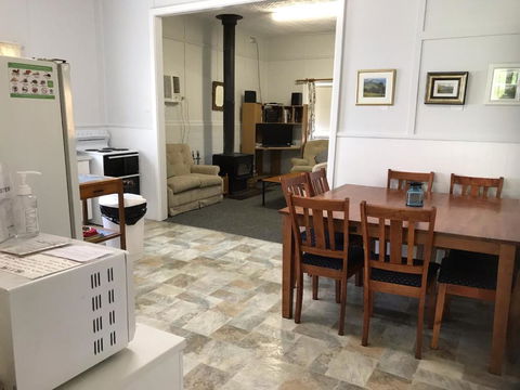 CASS Cottage - Phillip Island Accommodation 1