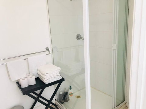 D124 Big Stay At Biggs - Phillip Island Accommodation 4