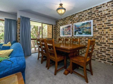28 'Bay Parklands', 2 Gowrie Ave - Pool, Tennis + Stunning Views - Phillip Island Accommodation 3
