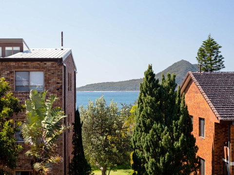 3 'ENDEAVOUR', 13 ONDINE CL - LARGE THREE BEDROOM UNIT WITH FILTERED WATER VIEWS - Phillip Island Accommodation 0