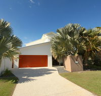 3 Bauhinia Crescent Marcoola - PET FRIENDLY LINEN SUPPLIED 500 BOND - Phillip Island Accommodation