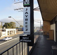 3 BEDROOM APARTMENT ST MARYS - Phillip Island Accommodation