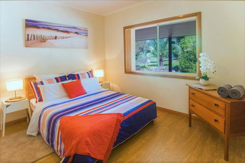 32 Zachary Drive Farm Stay Iconic Water Views - Phillip Island Accommodation 2