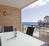 4 'Shoreline' 7 Victoria Parade - views over Fly Point and Marina - Phillip Island Accommodation