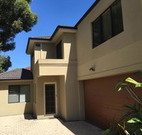 4x3 Townhouse in Rivervale - Phillip Island Accommodation