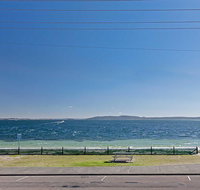 5 'Bayside' 21 Victoria Parade - unbeatable location and Air Conditioned - Phillip Island Accommodation