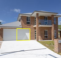 5 Bent Street - huge house with Foxtel  Aircon - Phillip Island Accommodation