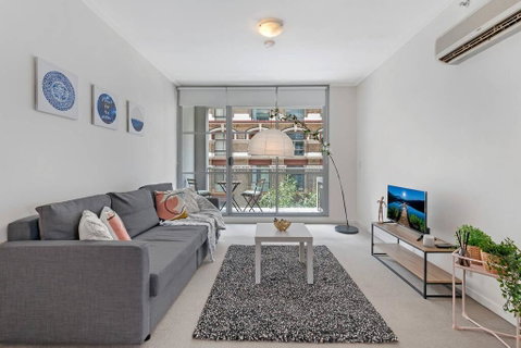 A Modern & Stylish Studio Near Darling Harbour - Phillip Island Accommodation 2