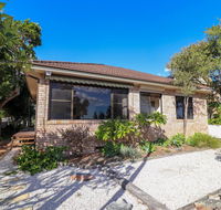 A Reflection on the Lake - Phillip Island Accommodation