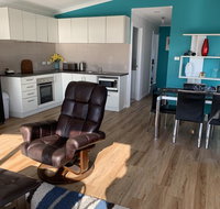 A1ViewBicheno Appartment - Phillip Island Accommodation