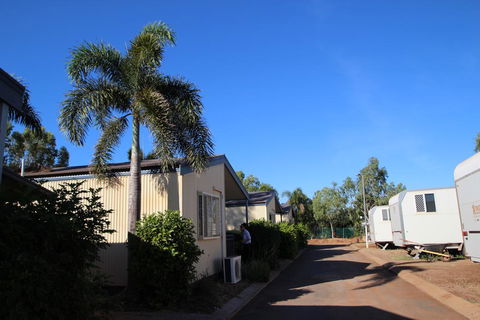 AAOK Karratha Caravan Park - Phillip Island Accommodation 0