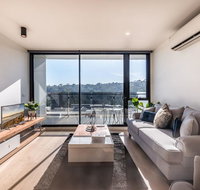Abbortsford 2 Bed 2 Bath Mountain View Apartment - Phillip Island Accommodation