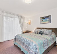 Abby's Poolside Retreat 1 - Phillip Island Accommodation