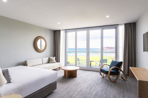 Abode Malua Bay - Phillip Island Accommodation 1