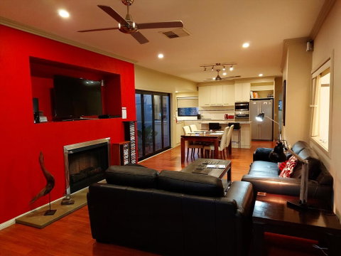 About Time Retreats- Studio Seven - Phillip Island Accommodation 0