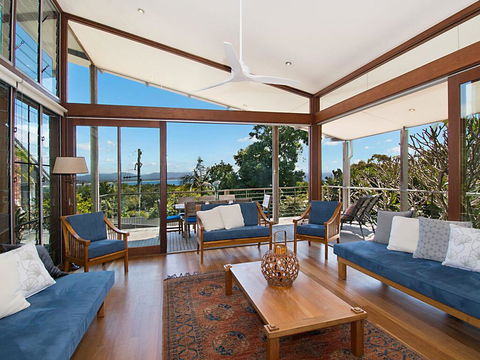 Above The Pass - Phillip Island Accommodation 0