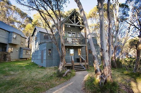 Absinthe - Phillip Island Accommodation 0