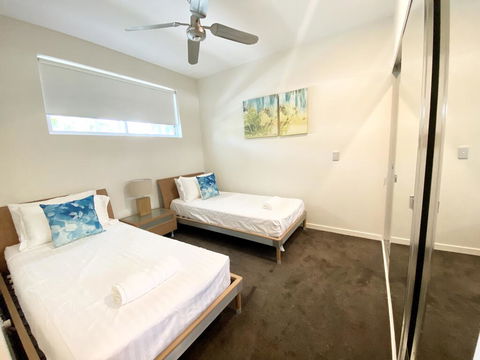 Absolute Beachfront - Cabarita Beach - Ocean Views - 3 Bed Apartment - Phillip Island Accommodation 2